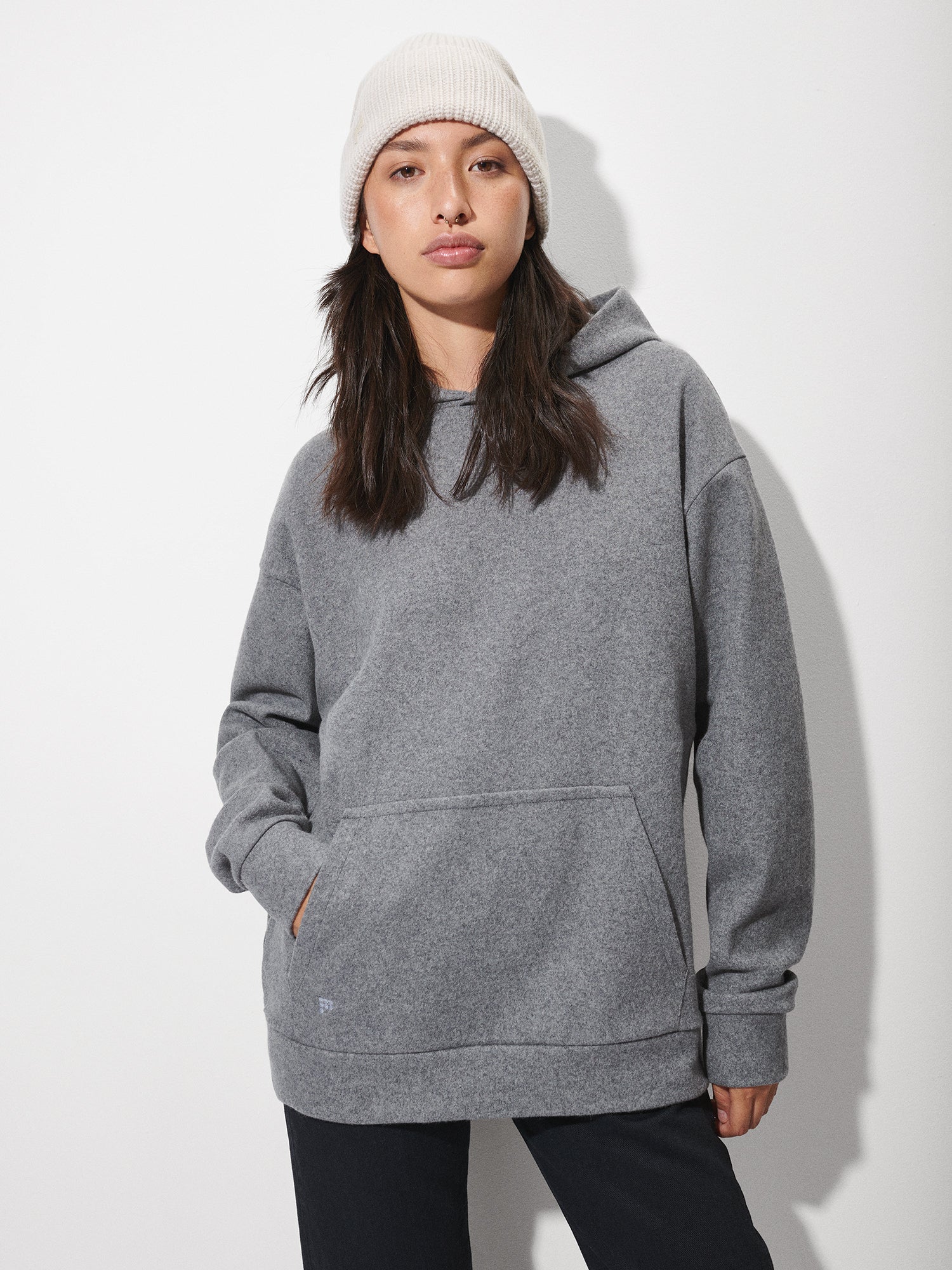 Wool-Jersey-Hoodie-With-Pocket-Volcanic-Grey-female-3