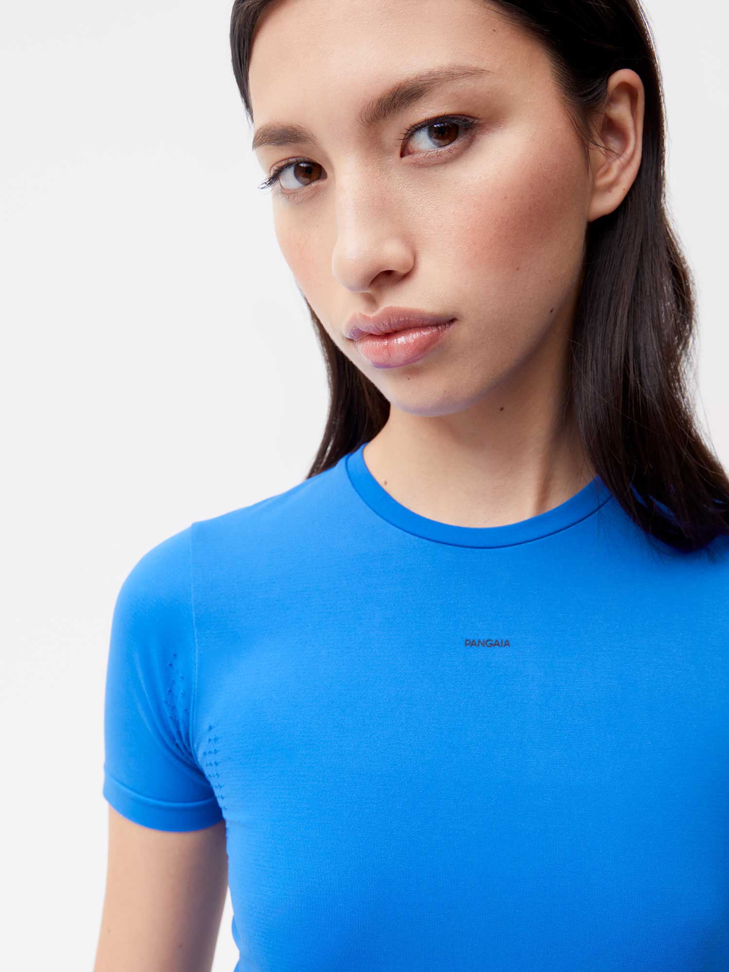 Activewear-3.1-Seamless-T-Shirt-Cobalt-Blue-Female-4