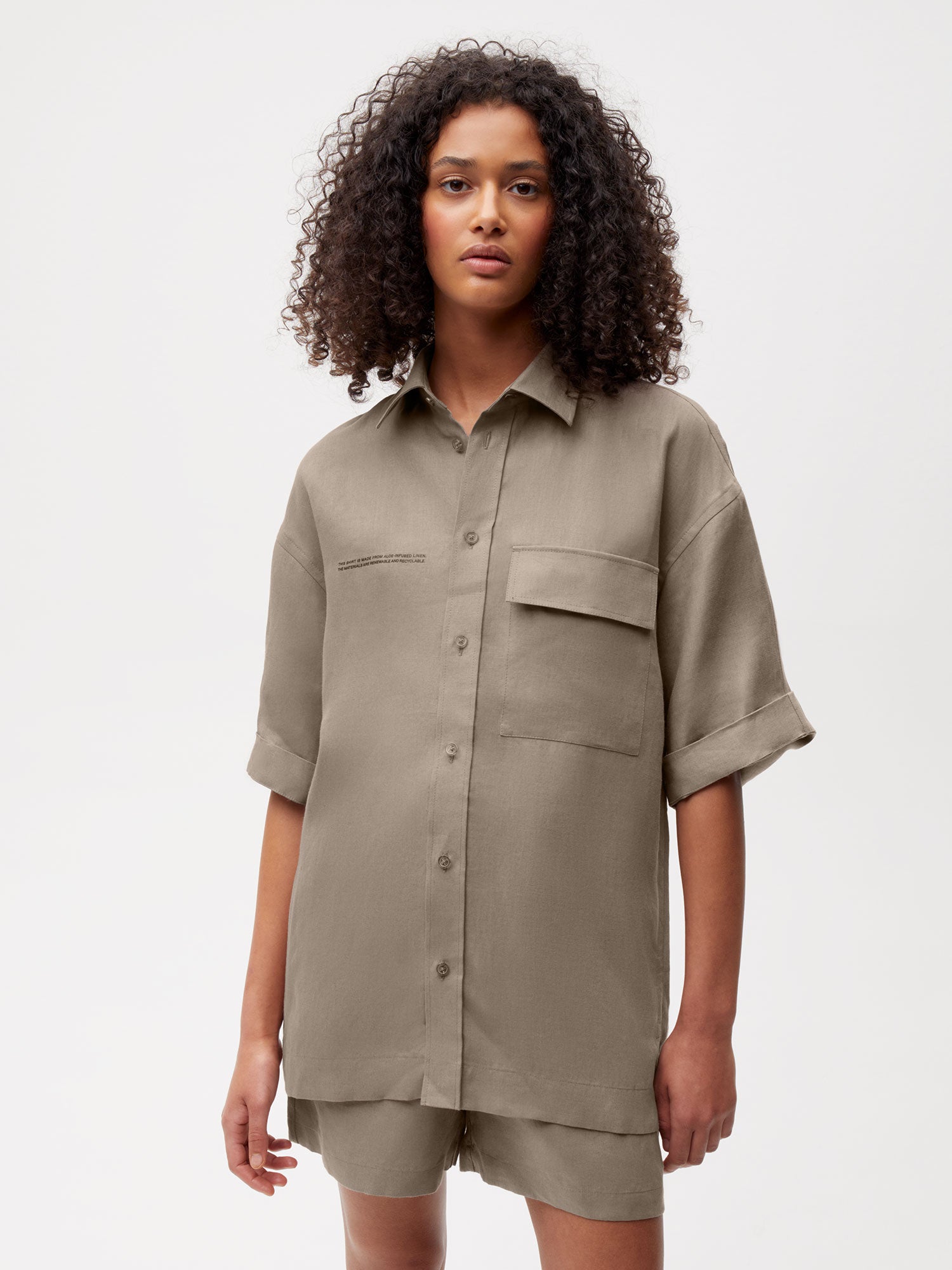 Aloe Linen Short Sleeve Shirt Female