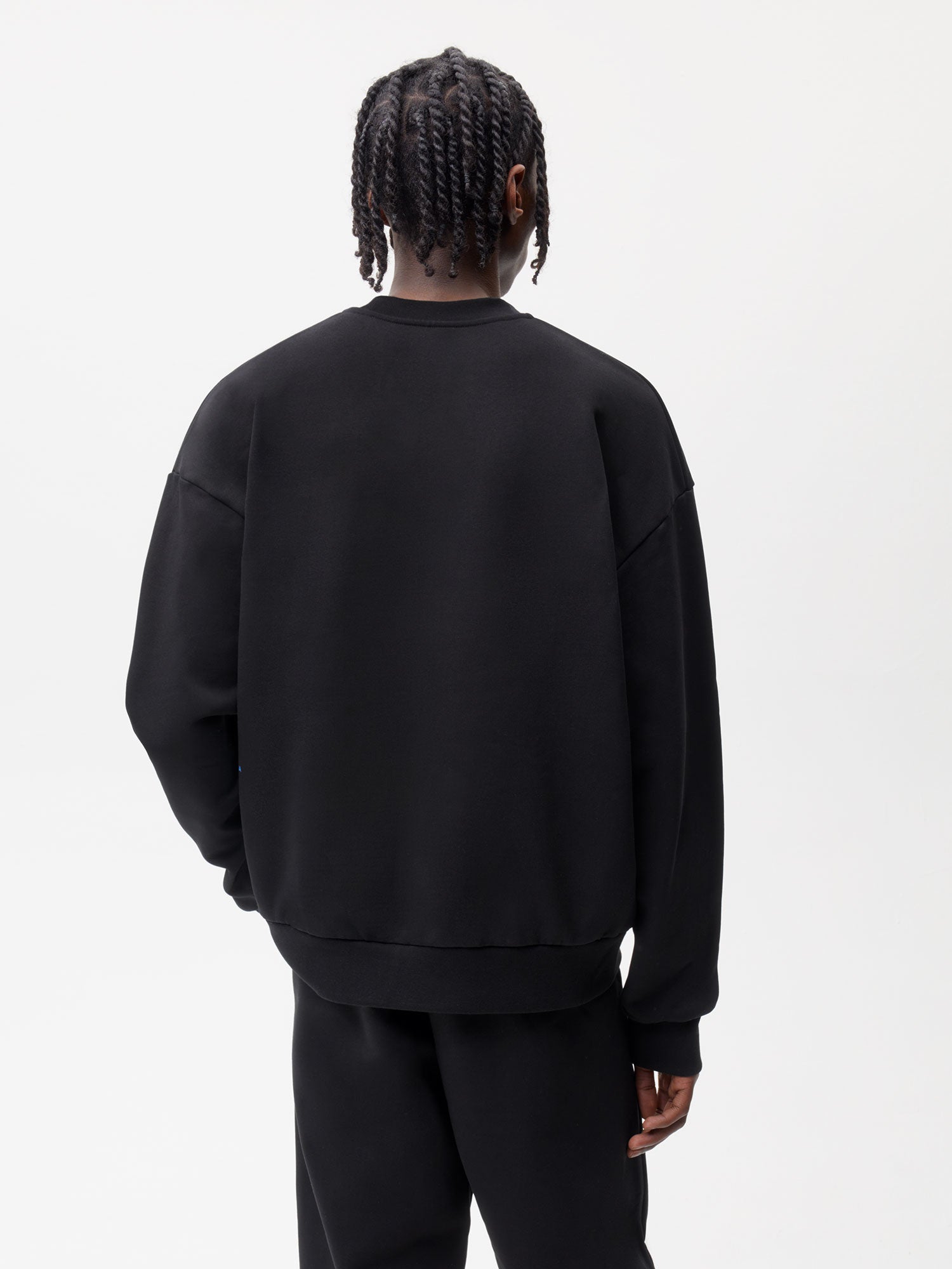 In-Conversion-Sweatshirt-Black-Male-2