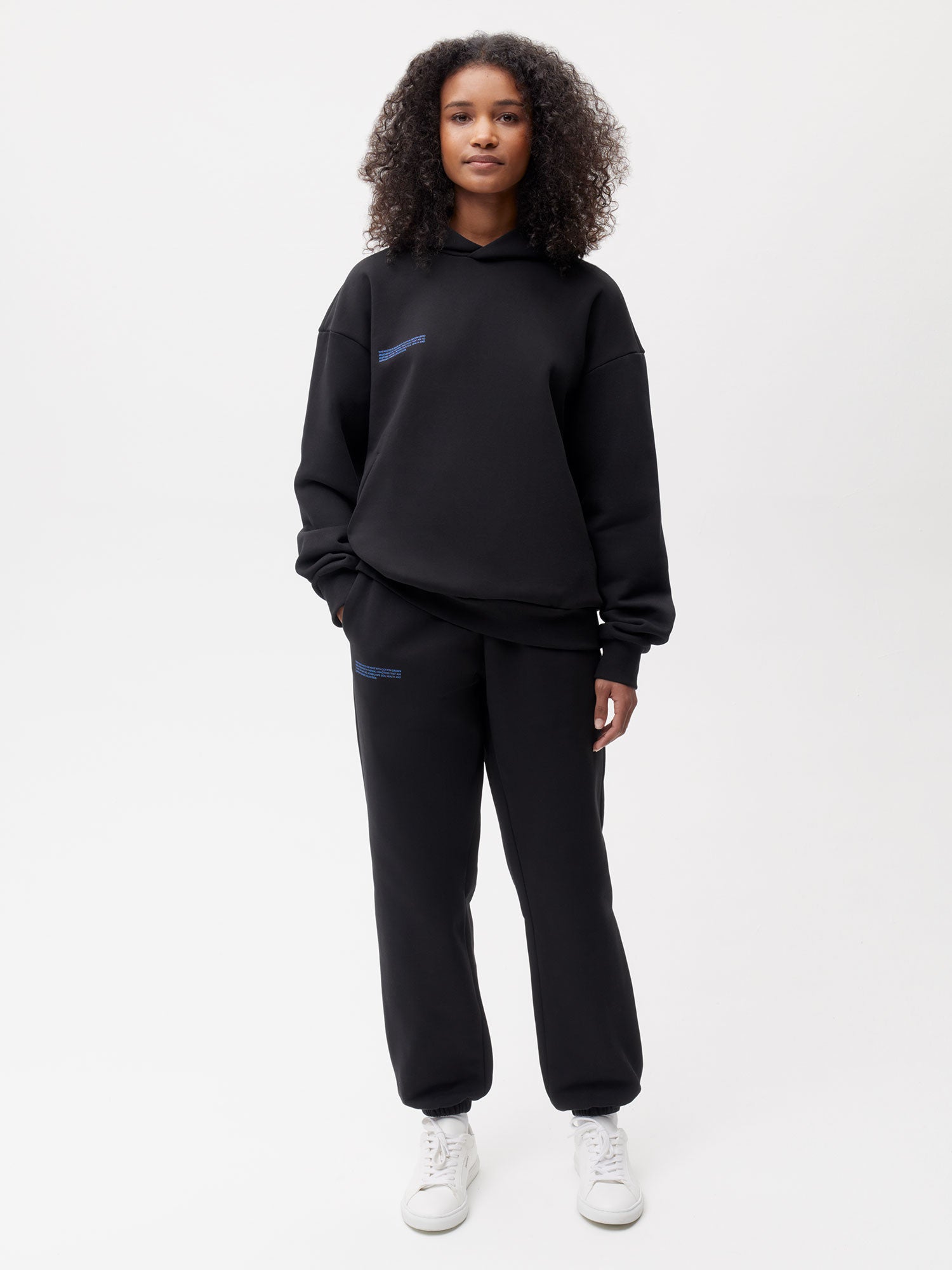 In-Conversion-Track-Pants-Black-Female-1