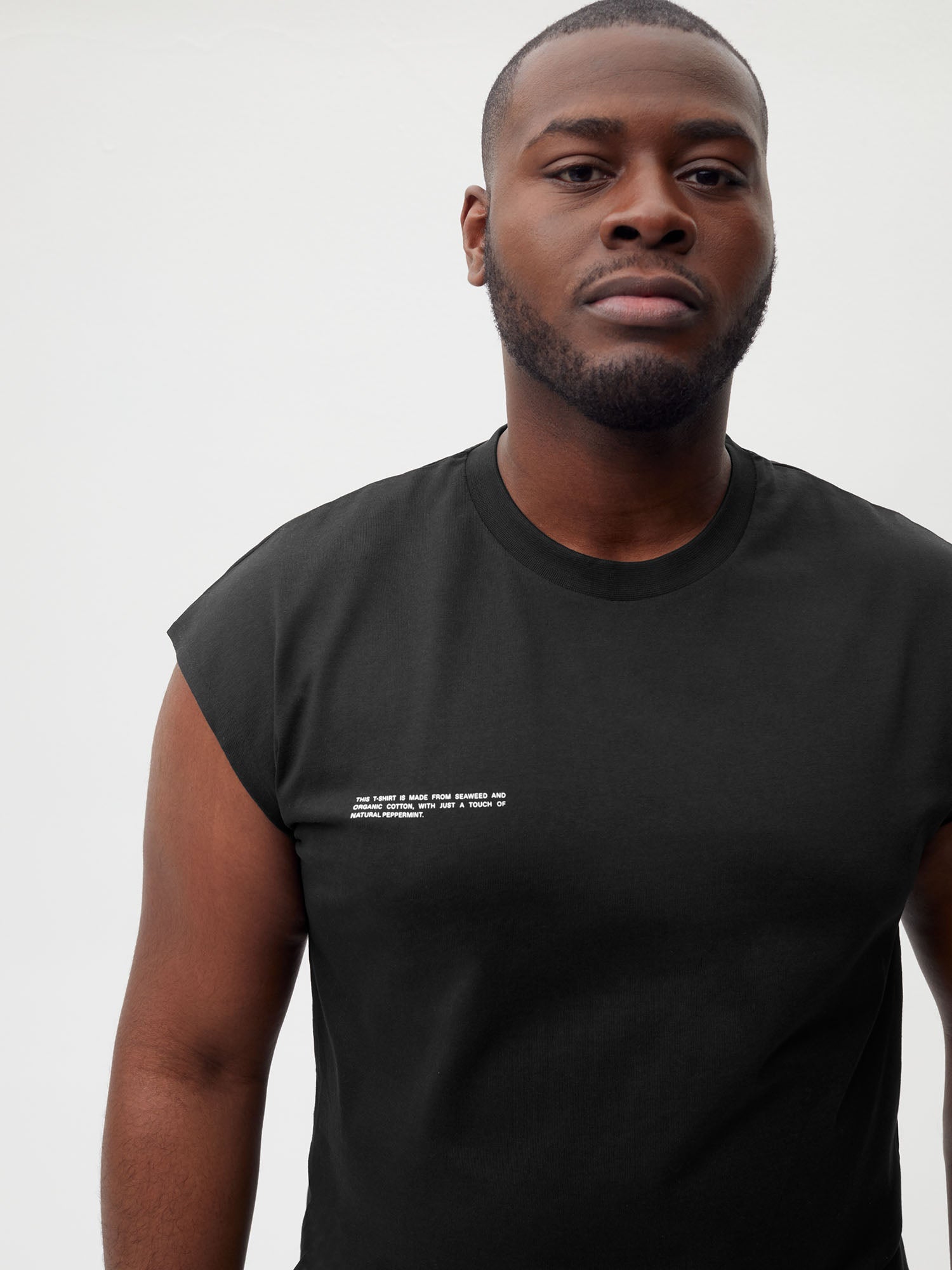 Organic Cotton Cropped Shoulder T Shirt Black Male