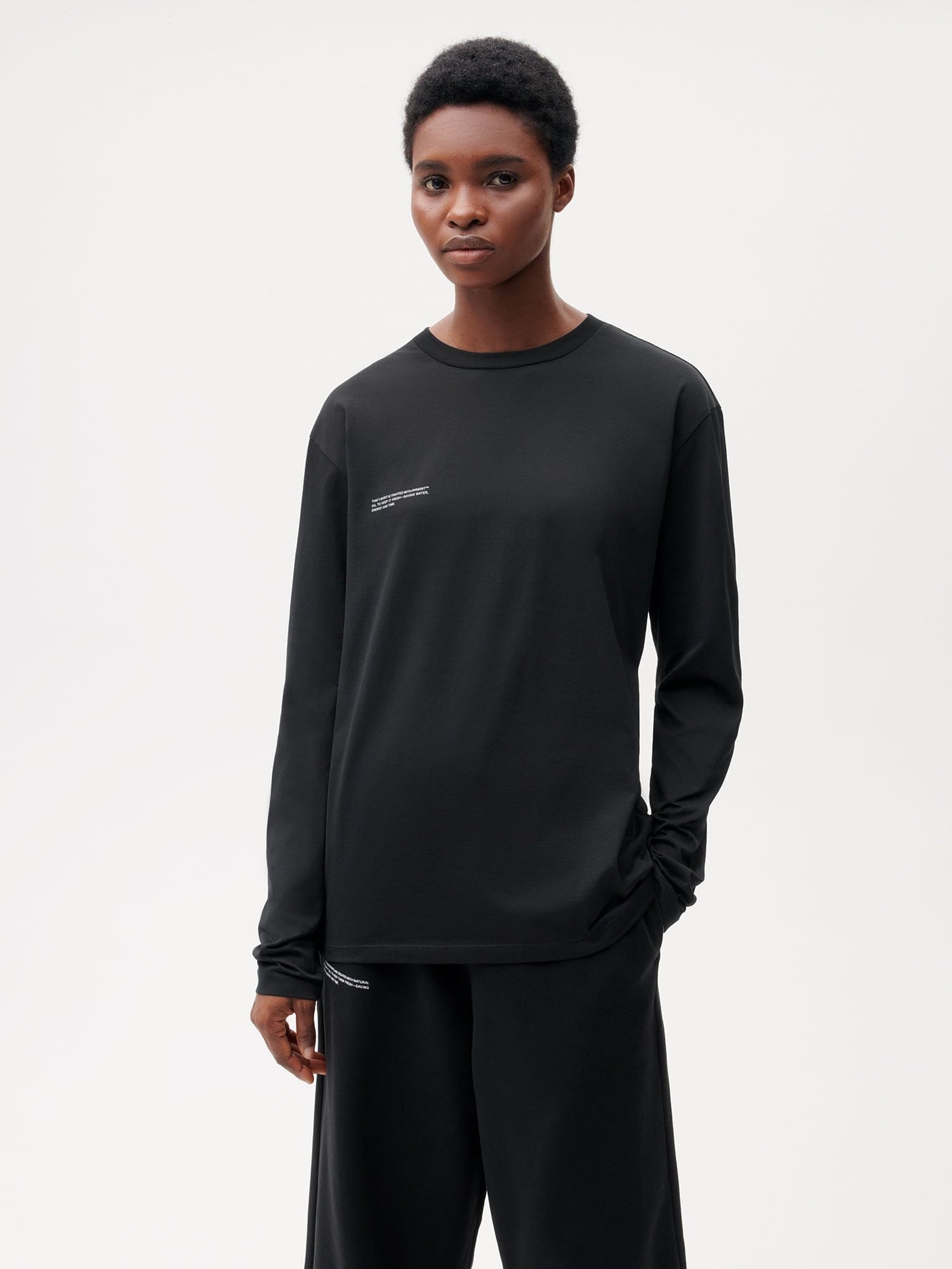 Organic-Cotton-Lightweight-Long-Sleeve-T-Shirt-Black-Female-1