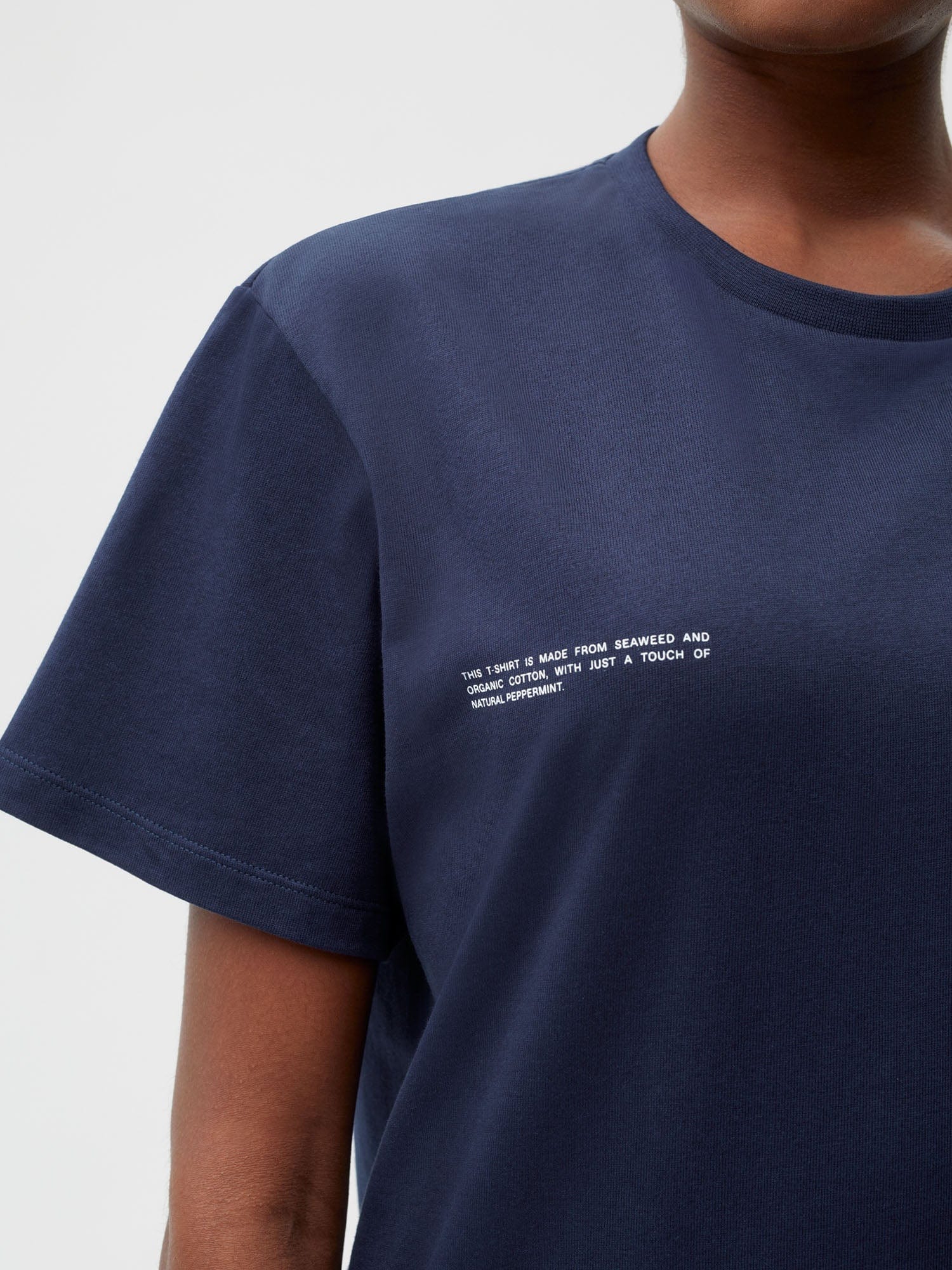 Organic Cotton T-shirt With C-fiber™ Core - Navy Blue - Pangaia